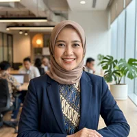 Ibu Ratna Dewi